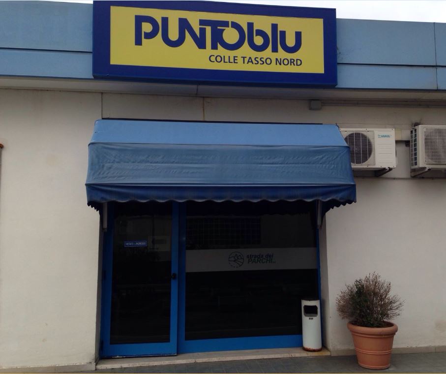 Punti Blu, le risposte per gli automobilisti Strada dei Parchi Punti Blu, le risposte per gli automobilisti Strada dei Parchi