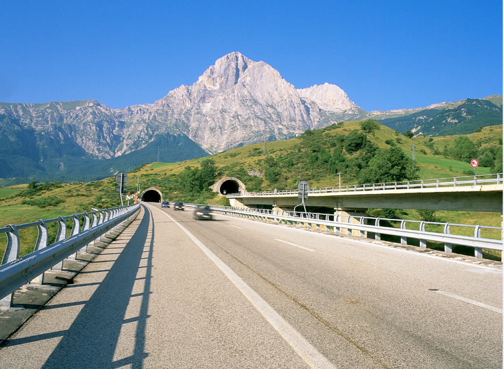 Traforo del Gran Sasso annullate le chiusure dopo esito positivo dei controlli Strada dei Parchi