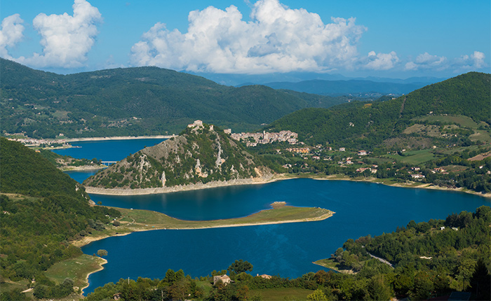 I tesori della Valle del Turano, tra castelli e oasi naturali