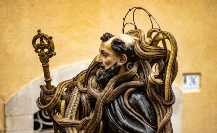 Primo maggio a Cocullo: tra serpari, fede e natura